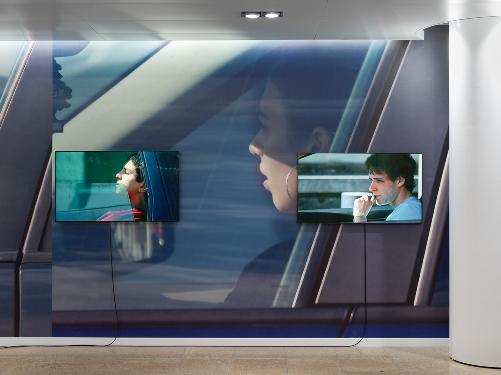 Matrix, 2020 Quai de l’Industrie, 2008-2019, wallpaper and video installation – Die Mobiliar, Bern, 2021